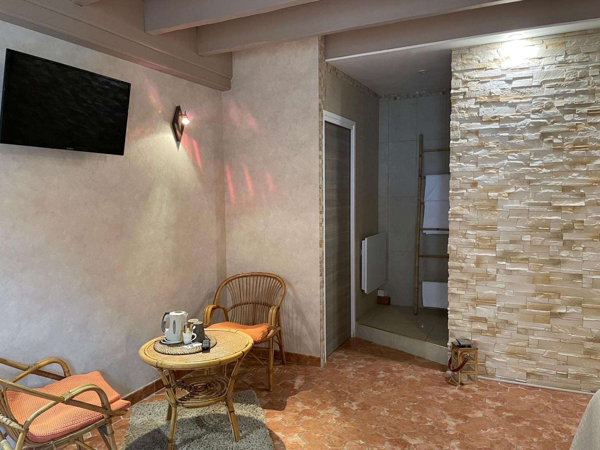 Domaine De Vandenesse Et Spa Ngoại thất bức ảnh
