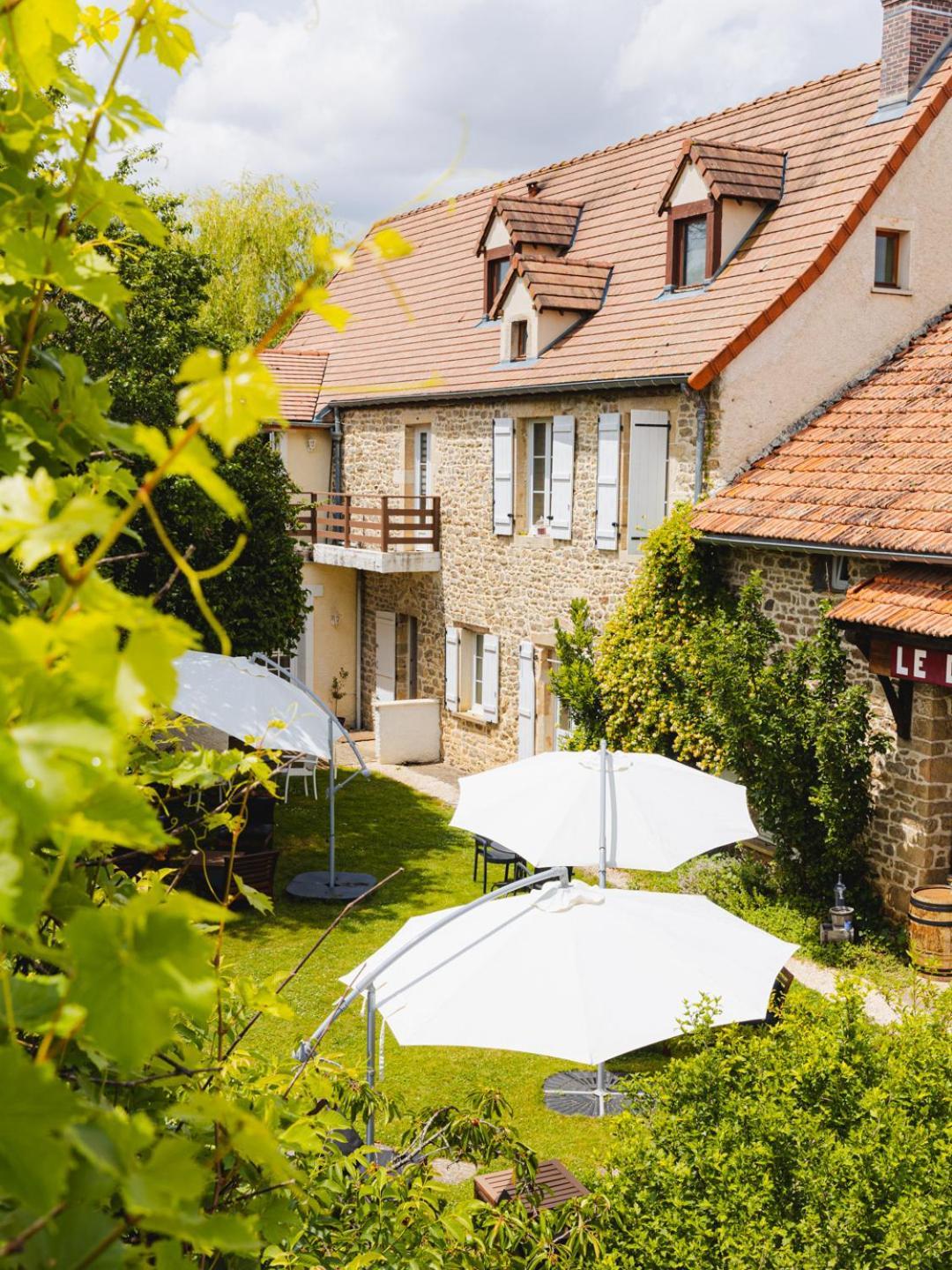Domaine De Vandenesse Et Spa Ngoại thất bức ảnh